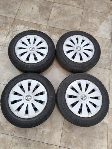 Gume i felne: Set od 4 kompletna točka za Volkswagen. - Gume: Michelin Alpin (M+S — 2