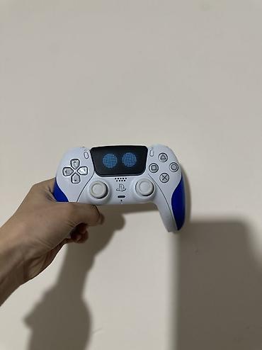 джойстик оригинал: Оригинальный геймпад для Sony ps 5. Продается два джойстика, тот — 2