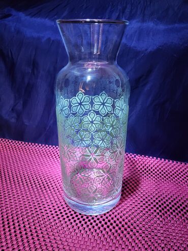 Ostalo posuđe: Vaza nova,vintaz staklena. Vaza je bez ostecenja,sve na vazi odsjaj — 2