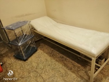 mebel kravat: Kuşetka masaj çarpayısı