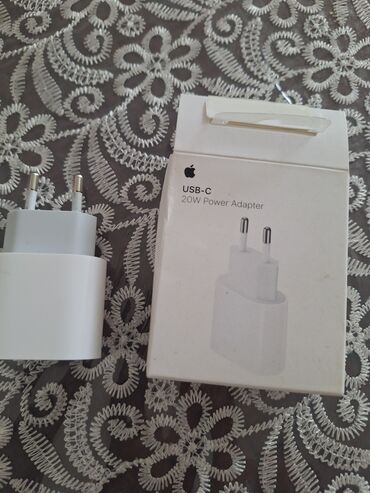 iphone 14 pro max dublikat: Adapter Apple, 20 Vt, İşlənmiş