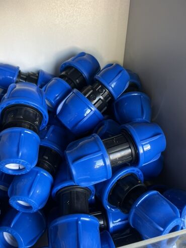 трубы полиэтиленовые: Муфта, Материал: Пластик