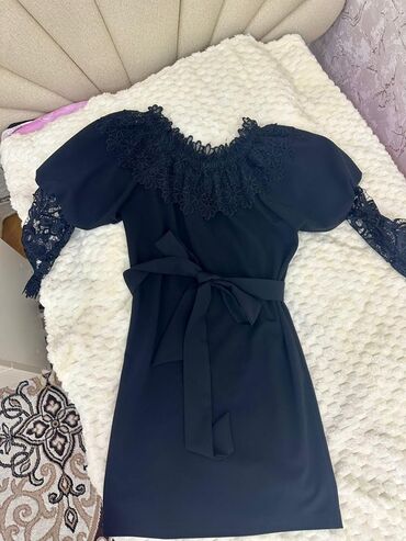 Ziyafət donları: Zərif ziyafət geyimləri dəsti 1) Qara-ağ kokteyl donu - İncə ipli — 6