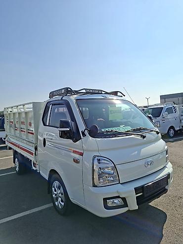 tayota funcargo: Hyundai Porter II — компактный грузовик с бортовой платформой. Кузов — 1