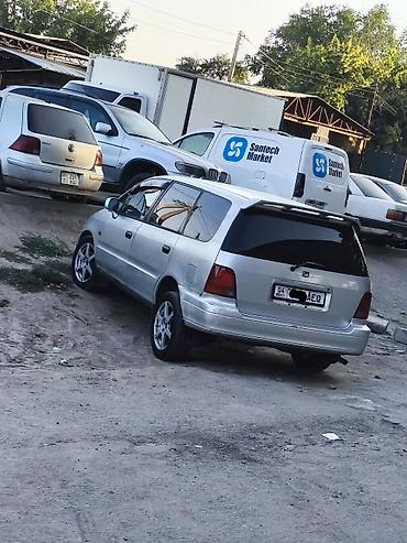 rolls royce silver ghost: Honda Odyssey: 1997 г., 2.3 л, Универсал — 1