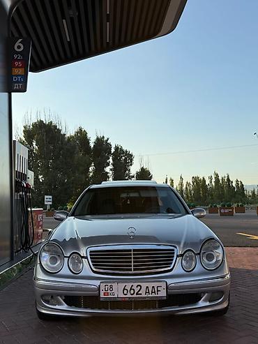 Mercedes-Benz E-Class: 2002 г., 3.2 л, Механика, Бензин, Седан