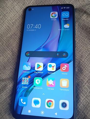 Redmi (Xiaomi) smartfon - Model xətti: Redmi (arxa qapaqda “Redmi”