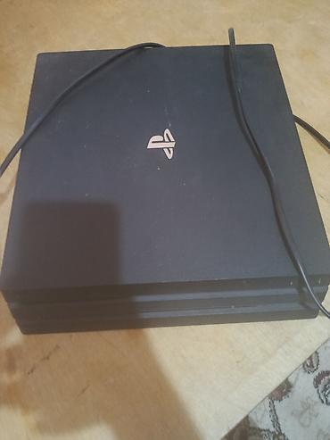 pc case: Игровая консоль Sony PlayStation 4 Pro (CUH‑7xx, внешне — трёхслойный — 2