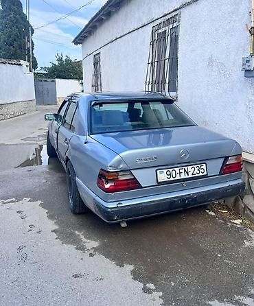 Mercedes-Benz: Mercedes-Benz E 250: 2 л | 1988 г. Седан — 2