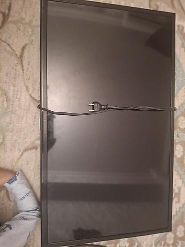 winsor tv: İşlənmiş Televizor Samsung LED ekran 32" Ünvandan götürmə — 1
