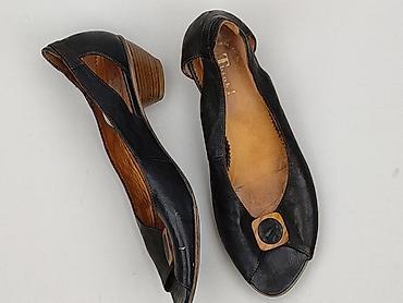 crocs biedronka: Półbuty damskie, rozmiar 38.5 — 1