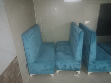 krevetka xerceng satisi: *SEVA XİRDALAN* Kafe restoran ucun divanlar satilir. 5 dəstdir. Yəni
