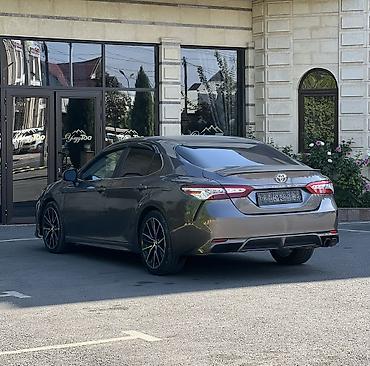 byd son: Toyota Camry: 2018 г., 2.4 л, Автомат, Бензин, Седан — 5