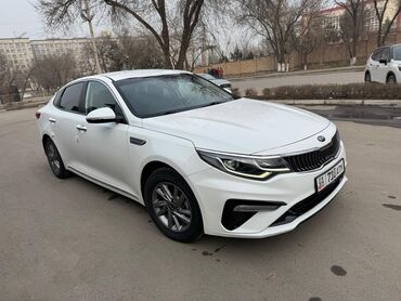 газ 3115: Kia K5: 2019 г., 2 л, Автомат, Газ, Седан