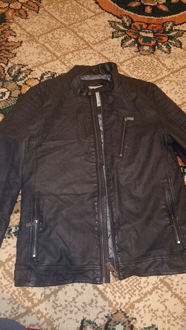 plate waikiki: Куртка M (EU 38), цвет - Серый