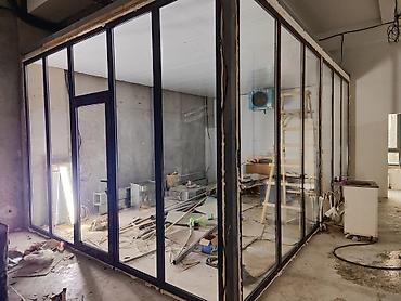 алимини: На заказ Каркасная перегородка, Для офиса, Бронированное стекло, Бесплатный замер, Бесплатная доставка, Бесплатная установка — 4