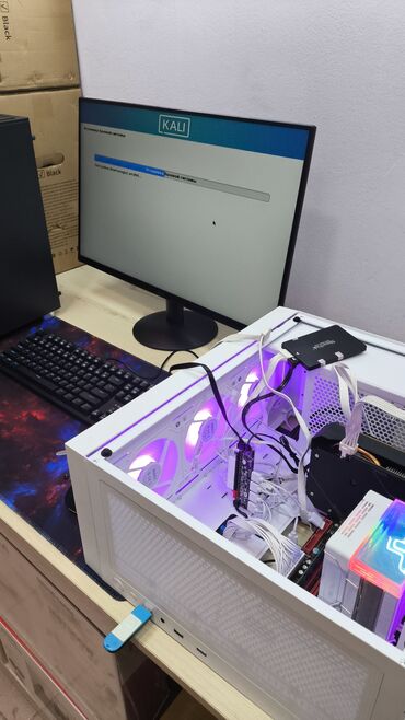 белый пк: Компьютер, ядролор - 6, ОЭТ 16 ГБ, Оюндар үчүн, Intel Core i5, NVIDIA GeForce RTX 4060, NVMe