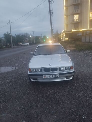 смёрка машина: BMW 5 series: 1993 г., 2.5 л, Механика, Бензин, Седан