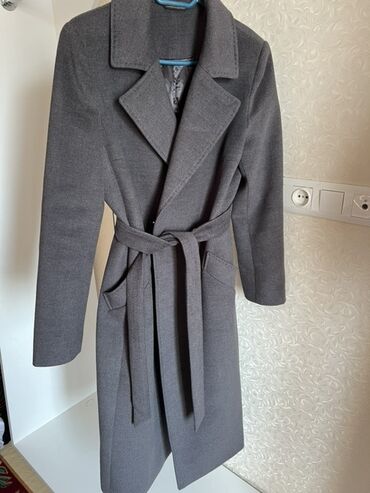 кышкы отук: Пальто, Халат, Осень-весна, Стеганый, Длинная модель, Приталенная модель, S, M