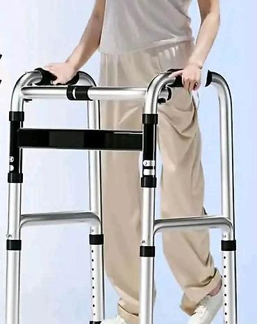 Walkers, crutches, walking sticks, rollators: Hodalica za odrasle – sklopivi aluminijumski ram za pomoć pri hodu - — 1