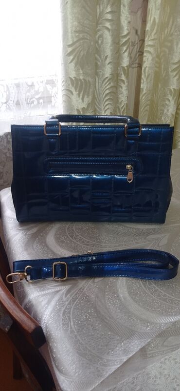 синие женские сумки: Сумка женская. цвет- Синий. 3 больших отделения. внутри 3