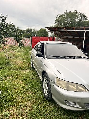 мото honda: Honda Accord: 2000 г., 1.8 л, Механика, Бензин, Седан — 2