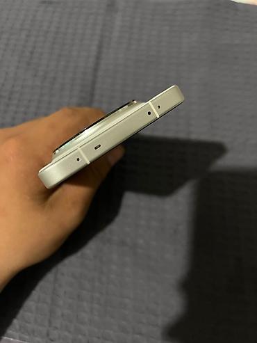 Уюлдук телефондор жана аксессуарлар: Oppo Find X8 Ultra, Колдонулган, 256 ГБ, түсү - Ак, 2 SIM — 5
