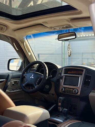 Mitsubishi: Mitsubishi Pajero: 2010 г., 3 л, Автомат, Бензин, Внедорожник — 16