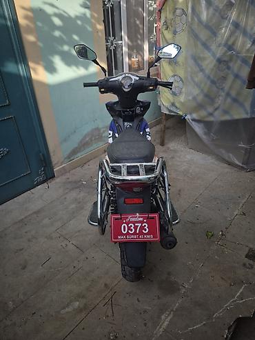 xiaomi scooter 5 lite: - SKY 49, 50 sm3, 2024 il, 99100 km — 4