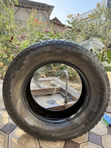 шин на камаз: Шиналар 265 / 60 / R 18, Кыш, Жол тандабастар (АТ/МТ), Bridgestone