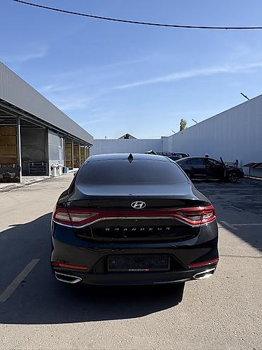 митсубиси спайс стар: Hyundai Grandeur: 2017 г., 3 л, Автомат, Газ, Седан — 7