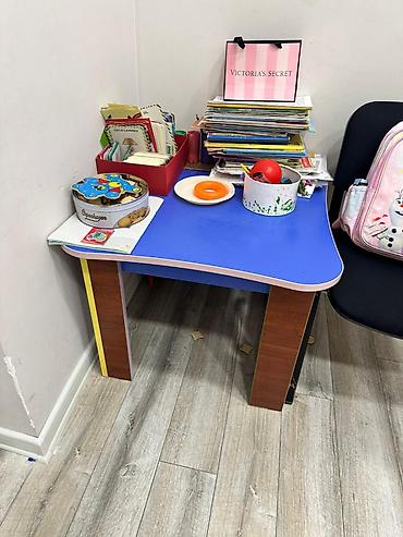 bagca stolu: İşlənmiş, Kvadrat masa — 3