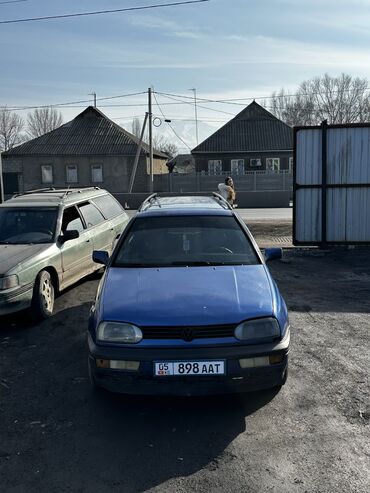 авто сатып алуу: Volkswagen Golf: 1994 г., 1.8 л, Механика, Бензин, Универсал