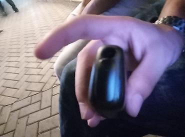 vuse go 5000: Qara rəngli elektron siqaret (vape) cihazı - Korpus: parlaq qara — 3
