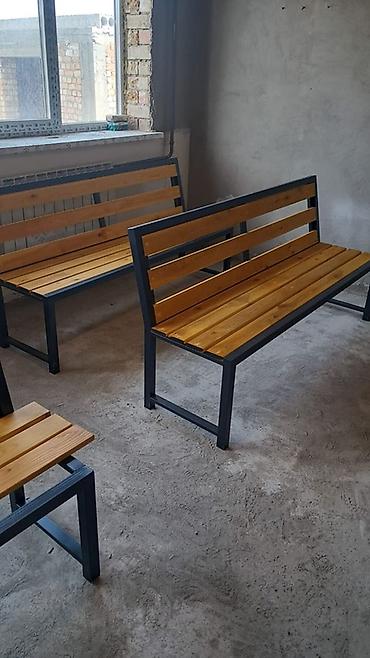 Скамейка Металл, Со спинкой, Без крыши