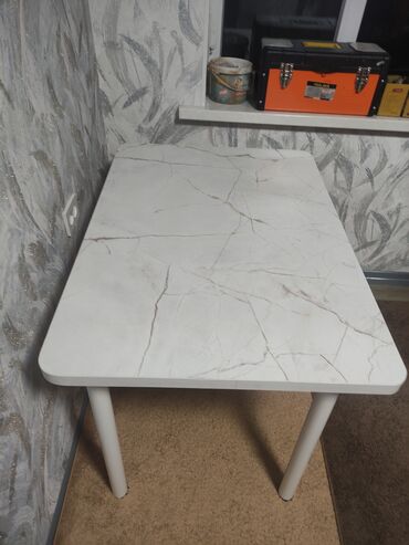 мебель из метала: Кухонный Стол, цвет - Белый, Новый