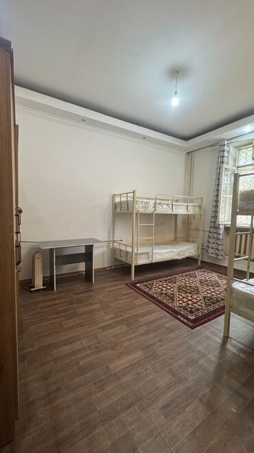 1 комнатная квартира без мебели: 2 комнаты, Агентство недвижимости, Без подселения, С мебелью частично