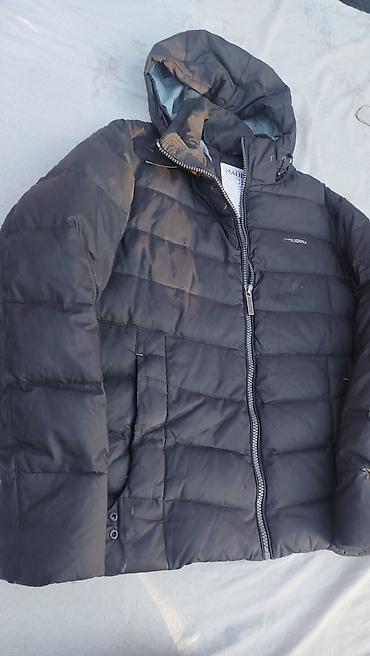 Куртки: Продаю мужскую пуховую зимнюю куртку, в отличном состоянии, размер — 1