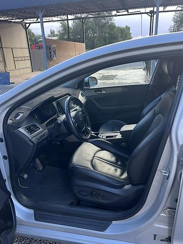 Продажа авто: Hyundai Sonata: 2016 г., 2 л, Автомат, Бензин, Седан — 4