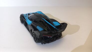 Игрушки: Продаю машинки хот вилс ( на обороте написано). покупаете первые 4 at lalafo.kg — 6 Игрушки: Продаю машинки хот вилс ( на обороте написано). покупаете первые 4 — 6