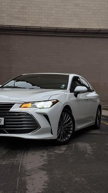 Toyota: Toyota Avalon: 2019 г., 2.5 л, Автомат, Гибрид, Седан — 4