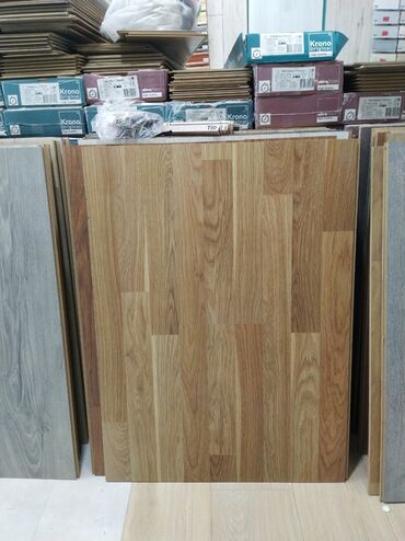 Kafel və bitirmə daşları: Laminat, Sinif - 32, 10 mm, Zəmanətsiz, Kredit yoxdur