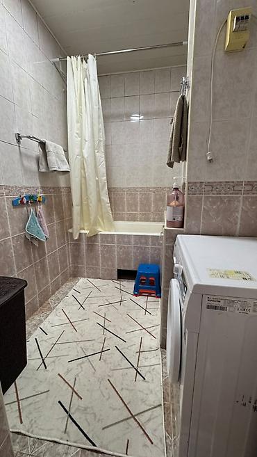 3 кв асанбай: 3 комнаты, 62 м², Асанбай мкр 105 серия, 4 этаж — 9