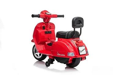 traktor igracka za decu: Dečiji Vespa skuter na akumulator – licencirani model sa mekim — 4
