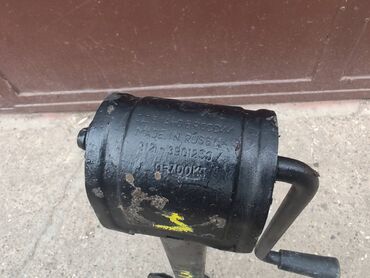 Auto delovi: Dizalica Lada 2121,21213,21214 Niva br.3. Polovno, ocuvano. Bila u — 5