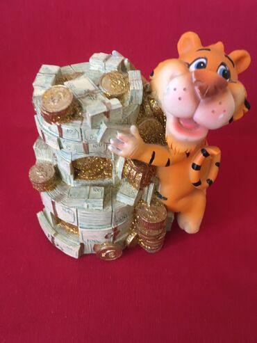 Heykəlciklər: Статуэтка - знак зодиака с денежными единицами как символ — 3