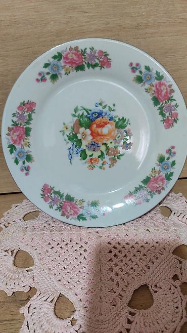 Наборы посуды: 1) Блюдца " Ландыши" -меняю на 2л.растит.масла любого 2) кактус (скоро — 8