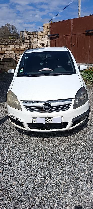 Opel: Opel Zafira: 1.9 l | 2007 il 334000 km Van/Minivan — 1