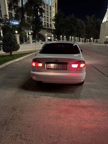 Daewoo: Daewoo Lanos: 1998 г., 1.5 л, Автомат, Бензин, Седан — 4