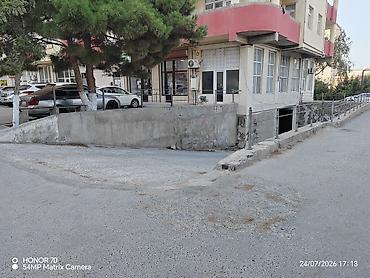 göygöl kirayə: 9 mk qelb klinkasinin yan Halal mtk. Qaraj satilir. 33 kvadrat. Sənədi — 2